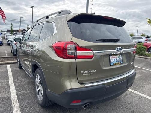 2022 Subaru Ascent Premium 8-Passenger