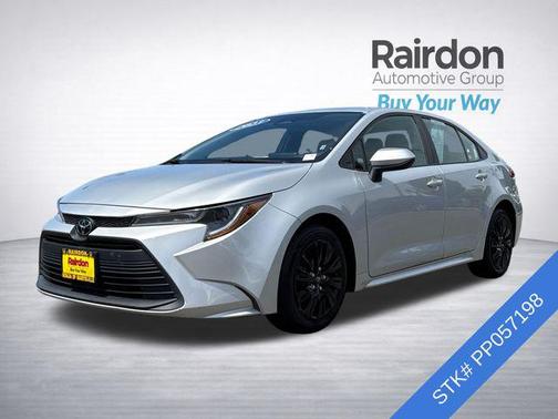 Classic Silver Metallic 2023 Toyota Corolla LE