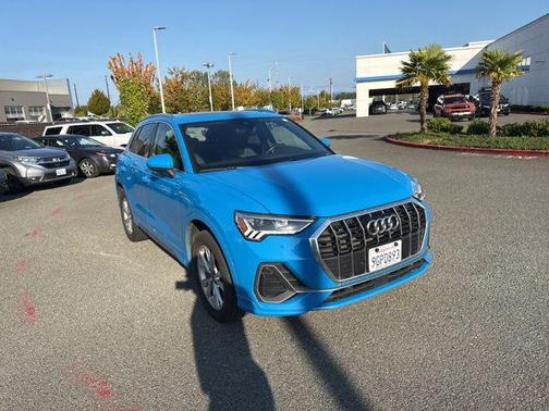 2023 Audi Q3 Premium 45 TFSI S line quattro Tiptronic