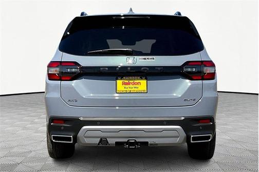 2025 Honda Pilot Elite