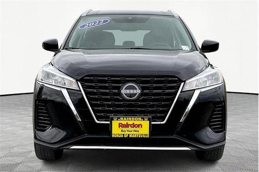 2022 Nissan Kicks SV