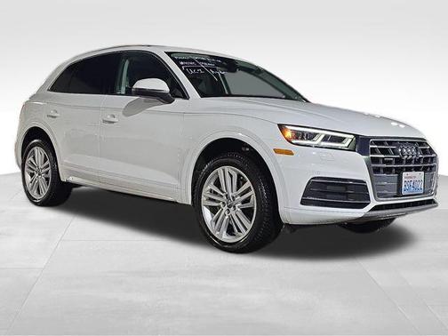 2018 Audi Q5 2.0T Tech Premium