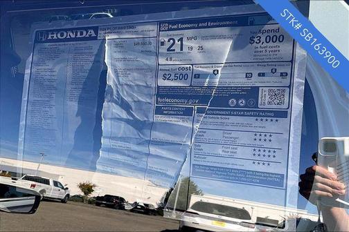 2025 Honda Pilot Touring 8-Passenger