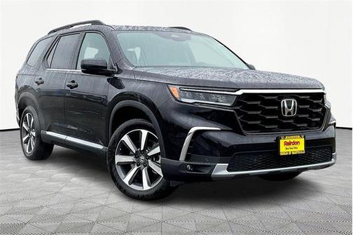 2025 Honda Pilot Touring 8-Passenger