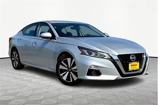 2020 Nissan Altima 2.5 SV