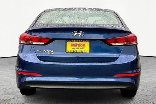 2018 Hyundai ELANTRA SE