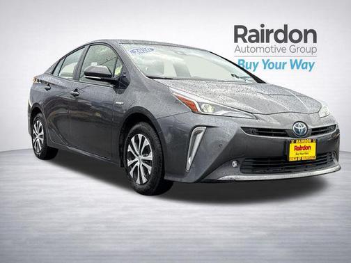 2020 Toyota Prius LE