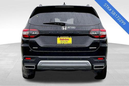 2025 Honda Pilot Touring 8-Passenger