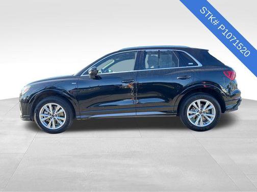 2023 Audi Q3 Premium 45 TFSI S line quattro Tiptronic