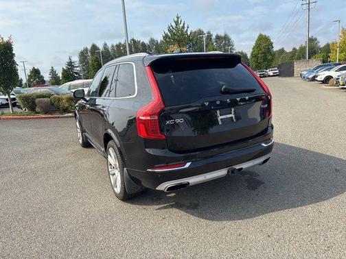 2016 Volvo XC90 T6 First Edition