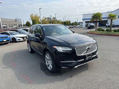2016 Volvo XC90 T6 First Edition