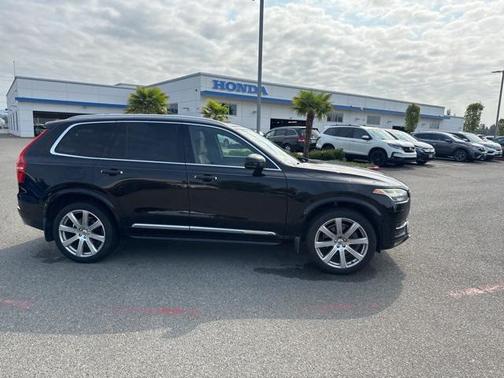 2016 Volvo XC90 T6 First Edition