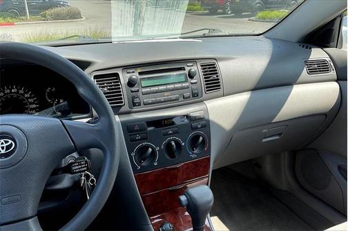 2005 Toyota Corolla CE