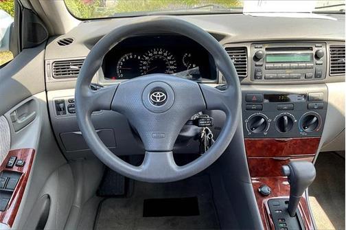 2005 Toyota Corolla CE