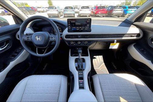 2026 Honda HR-V LX