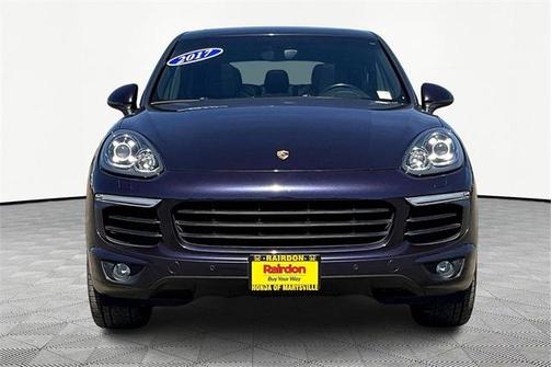 2017 Porsche Cayenne Base