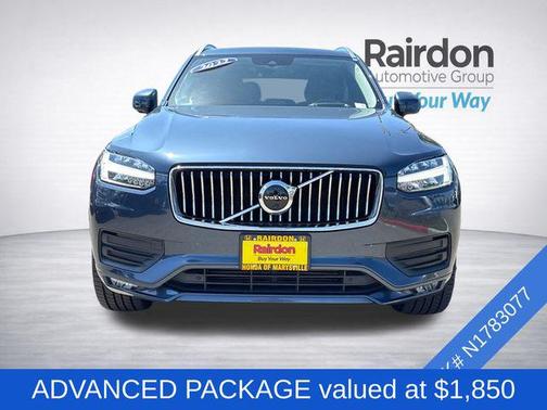 Denim Blue Metallic 2022 Volvo XC90 T6 Momentum