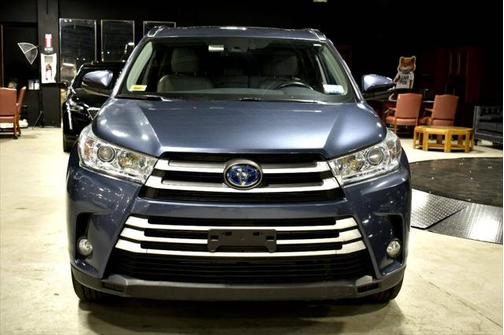 2019 Toyota Highlander Hybrid XLE