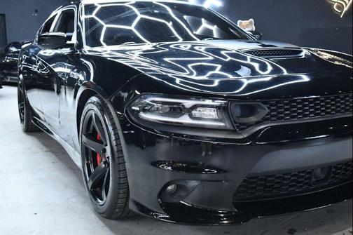 2017 Dodge Charger SE