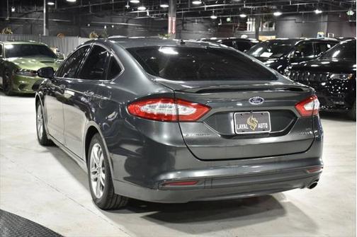 2015 Ford Fusion Hybrid SE