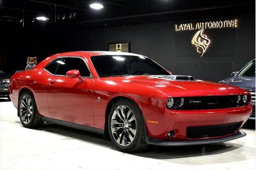 2016 Dodge Challenger R/T Scat Pack