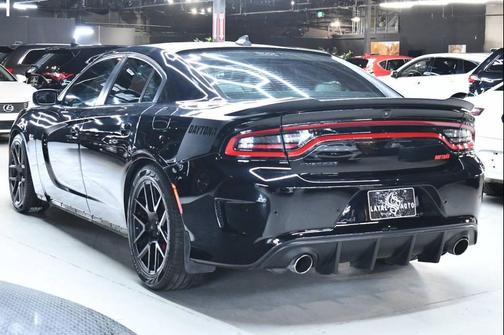 Pitch Black Clearcoat 2018 Dodge Charger Daytona 392 4dr Sedan