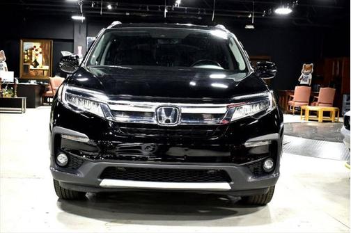 2022 Honda Pilot Touring 8-Passenger