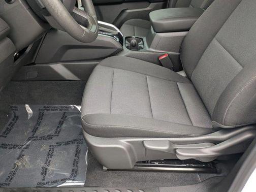 2025 Chevrolet Colorado WT