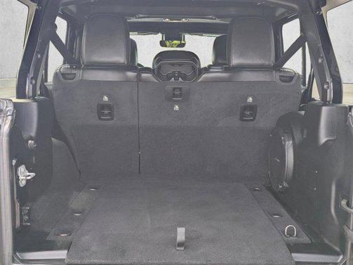 Black Clearcoat 2020 Jeep Wrangler Unlimited Sahara