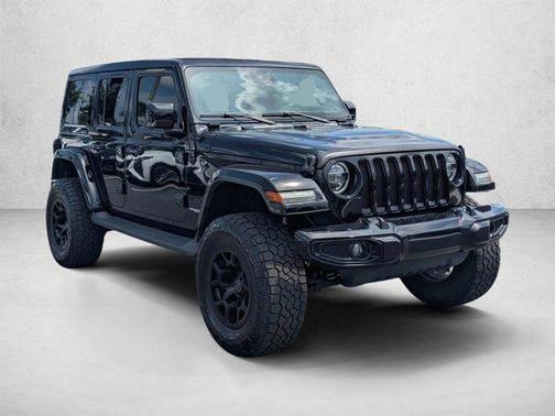 Black Clearcoat 2020 Jeep Wrangler Unlimited Sahara