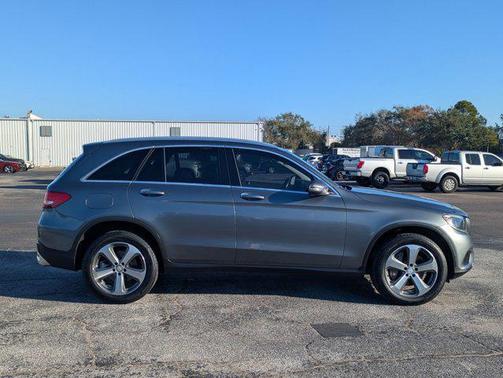 2016 Mercedes-Benz GLC 300 Base