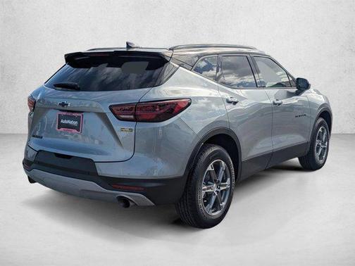 Sterling Gray Metallic 2026 Chevrolet Blazer 2LT