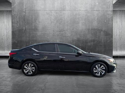 2020 Nissan Altima S FWD