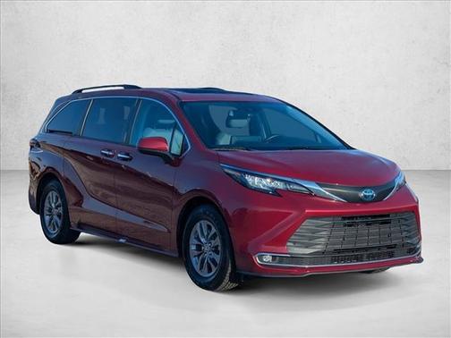 Ruby Flare Pearl 2023 Toyota Sienna XLE