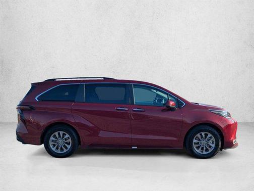 Ruby Flare Pearl 2023 Toyota Sienna XLE