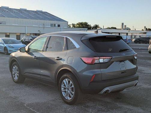 CARBONIZED GRAY 2022 Ford Escape SE