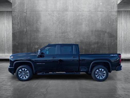 2025 Chevrolet Silverado 2500 Custom
