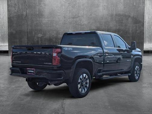 2025 Chevrolet Silverado 2500 Custom
