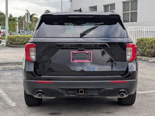 2022 Ford Explorer ST-Line