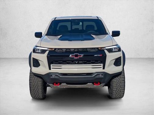 White Sands 2026 Chevrolet Colorado ZR2