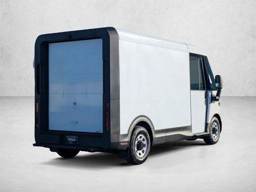 Oyster White 2026 Chevrolet BrightDrop 400 eFWD 400