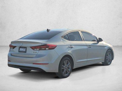 Mineral Beige 2017 Hyundai ELANTRA SE