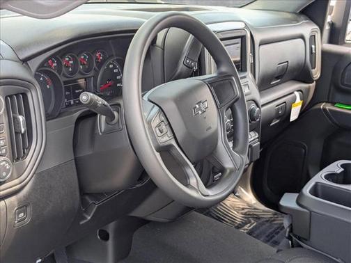 2025 Chevrolet Silverado 2500 Custom