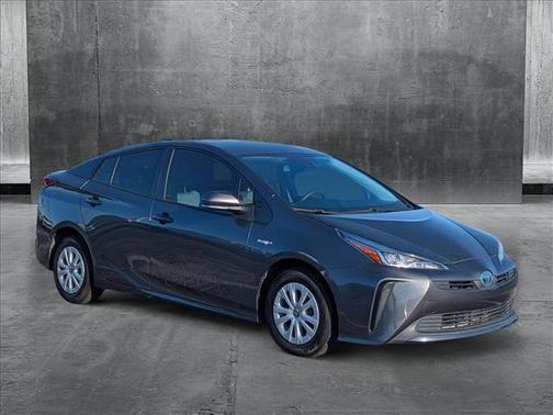 2022 Toyota Prius L