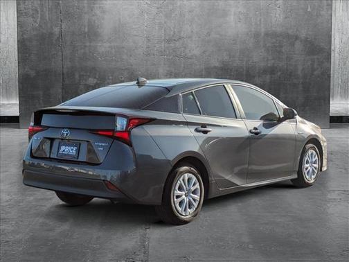 2022 Toyota Prius L