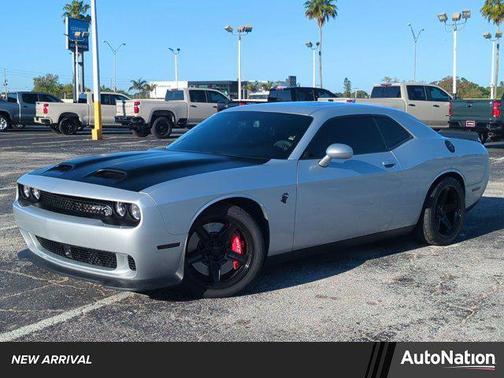 Triple Nickel Clearcoat 2023 Dodge Challenger SRT Hellcat