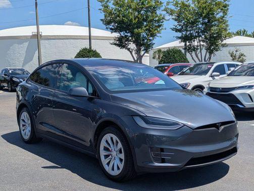 Midnight Silver Metallic 2019 Tesla Model X P100D
