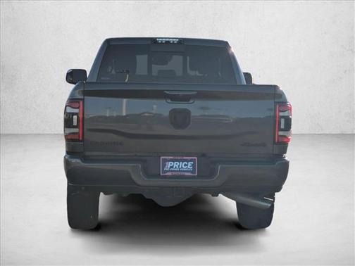 2020 RAM 2500 Laramie Crew Cab 4X4 6'4' Box