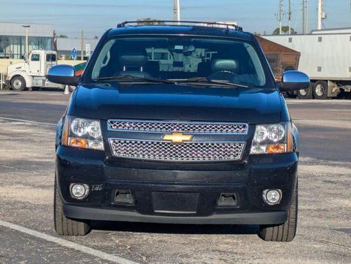 2013 Chevrolet Suburban 1500 LTZ