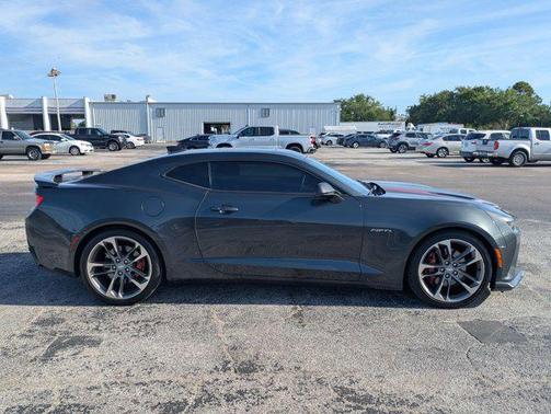 Nightfall Gray Metallic 2017 Chevrolet Camaro 2SS